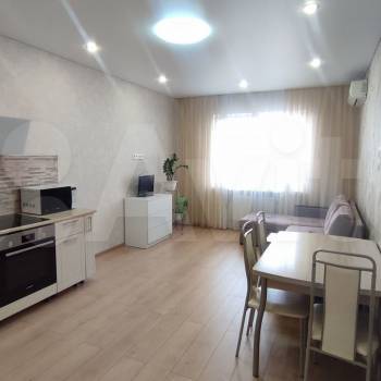Сдается 2-х комнатная квартира, 65 м²