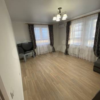 Сдается 2-х комнатная квартира, 56 м²