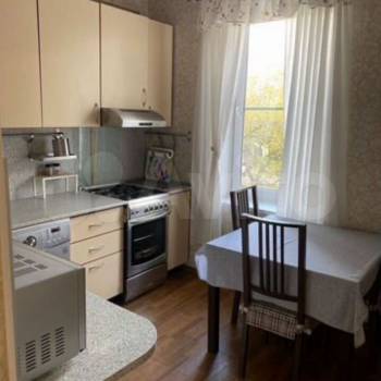 Сдается Многокомнатная квартира, 70 м²