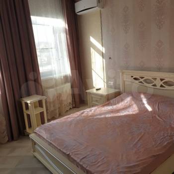Сдается 2-х комнатная квартира, 65 м²