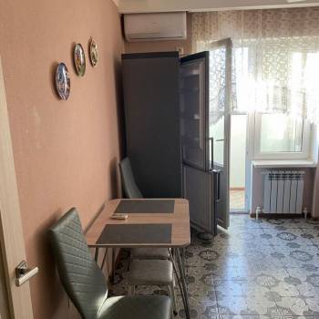 Сдается 2-х комнатная квартира, 65 м²