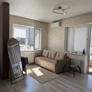 Сдается 1-комнатная квартира, 38 м²
