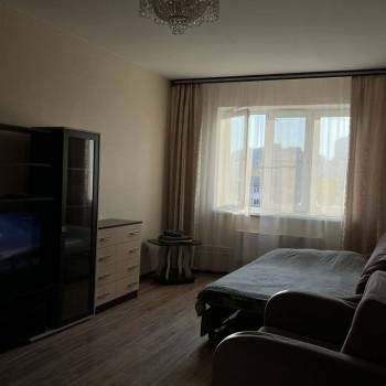 Сдается 1-комнатная квартира, 37,1 м²