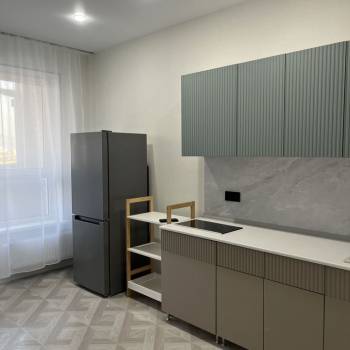 Сдается 1-комнатная квартира, 43 м²