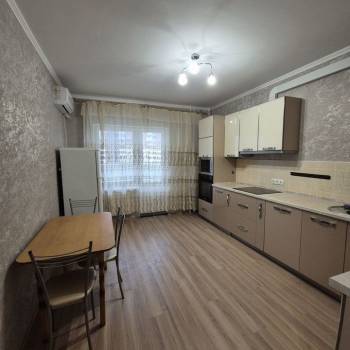 Сдается 2-х комнатная квартира, 62,3 м²
