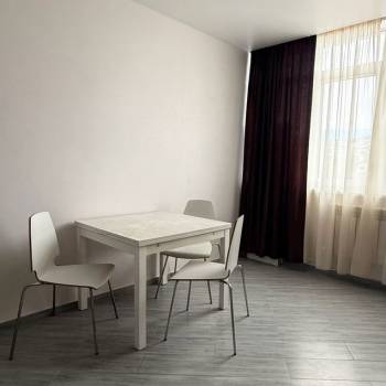 Сдается 1-комнатная квартира, 45 м²
