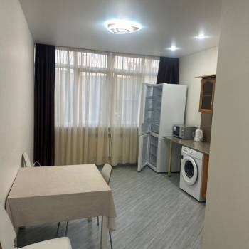 Сдается 1-комнатная квартира, 45 м²