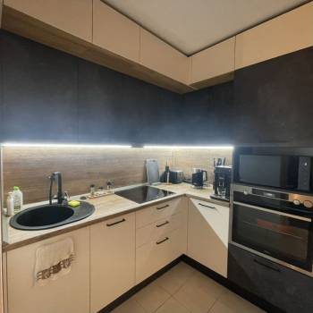 Сдается 2-х комнатная квартира, 42 м²