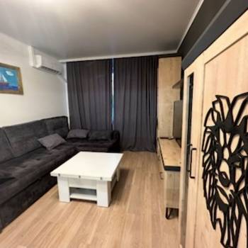 Сдается 2-х комнатная квартира, 42 м²