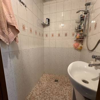 Сдается Многокомнатная квартира, 64 м²