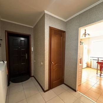 Сдается Многокомнатная квартира, 64 м²