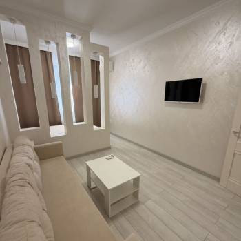 Сдается 1-комнатная квартира, 46 м²