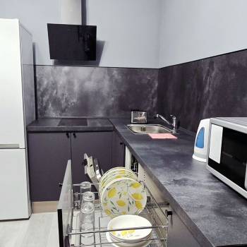 Сдается 1-комнатная квартира, 42 м²