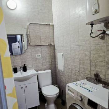 Сдается 1-комнатная квартира, 42 м²