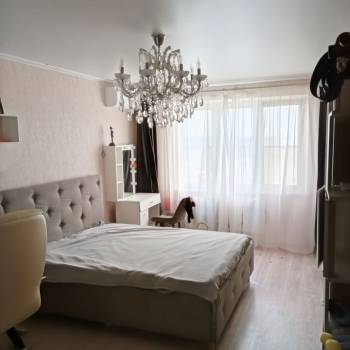 Сдается Многокомнатная квартира, 85 м²