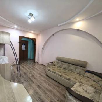 Продается 1-комнатная квартира, 41,3 м²