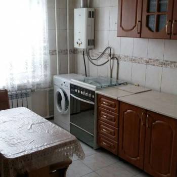 Сдается 1-комнатная квартира, 37 м²