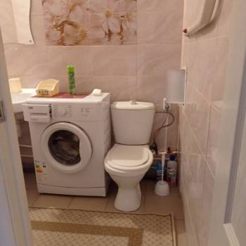 Продается 1-комнатная квартира, 38 м²
