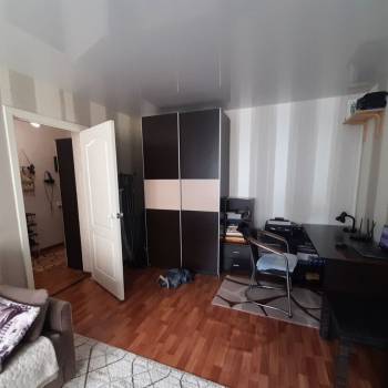 Продается 1-комнатная квартира, 37,4 м²