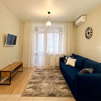 Сдается 1-комнатная квартира, 35 м²