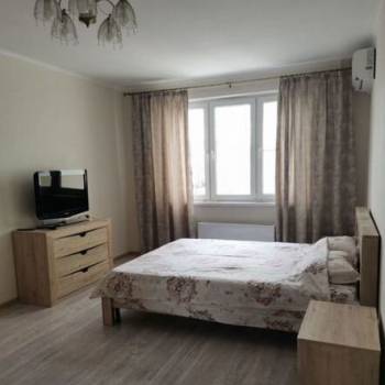 Сдается 2-х комнатная квартира, 60 м²