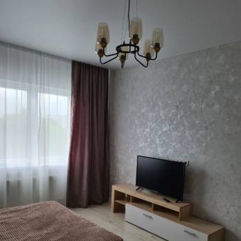 Сдается 1-комнатная квартира, 42 м²