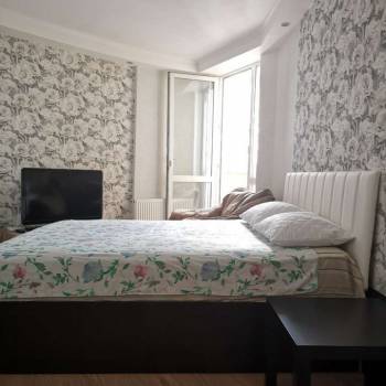 Сдается 2-х комнатная квартира, 60 м²