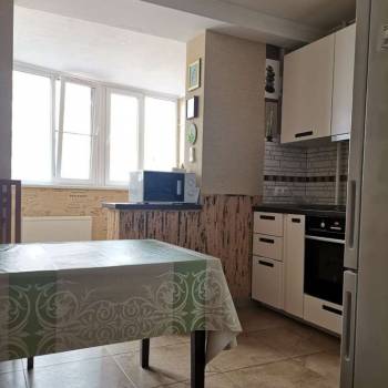 Сдается 2-х комнатная квартира, 60 м²