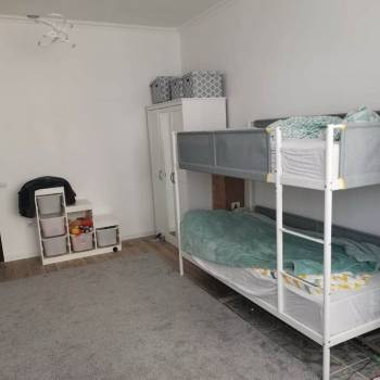 Продается 1-комнатная квартира, 54,4 м²