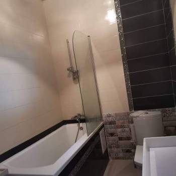 Продается 1-комнатная квартира, 54,4 м²