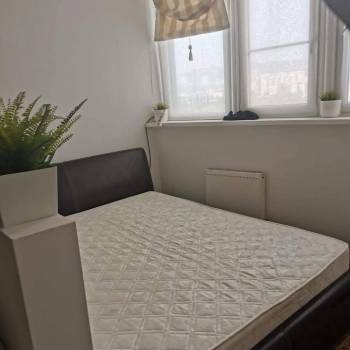 Продается 1-комнатная квартира, 54,4 м²