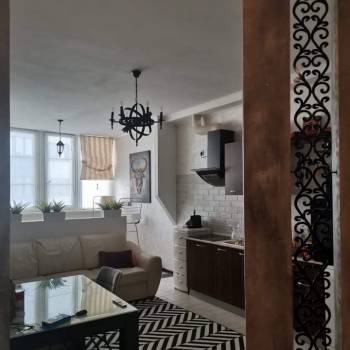 Продается 1-комнатная квартира, 54,4 м²