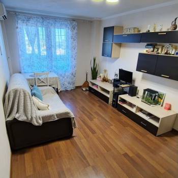 Продается 1-комнатная квартира, 37,1 м²