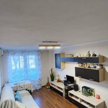 Продается 1-комнатная квартира, 37,1 м²