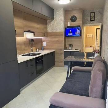 Сдается 1-комнатная квартира, 43 м²