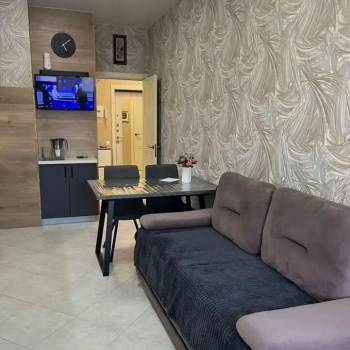 Сдается 1-комнатная квартира, 43 м²