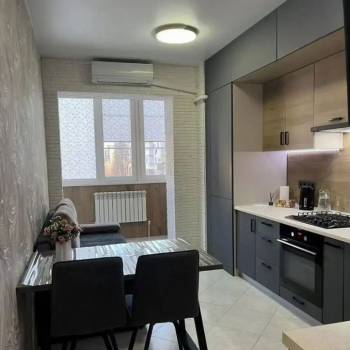Сдается 1-комнатная квартира, 43 м²