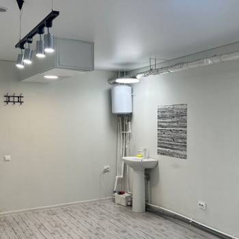 Сдается Нежилое помещение, 20 м²