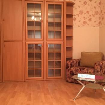 Сдается 1-комнатная квартира, 50 м²