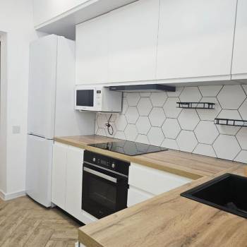 Сдается 2-х комнатная квартира, 55 м²