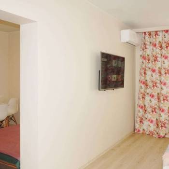 Сдается 1-комнатная квартира, 47 м²