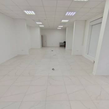 Сдается Нежилое помещение, 100 м²