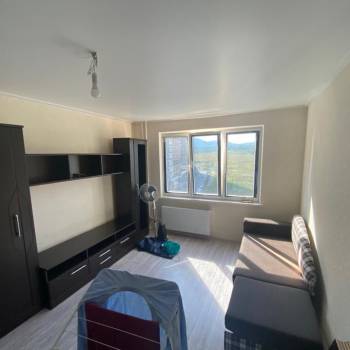 Сдается 1-комнатная квартира, 39 м²