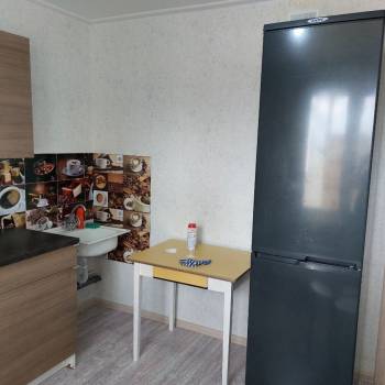Сдается 1-комнатная квартира, 39 м²