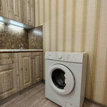 Сдается 1-комнатная квартира, 39 м²