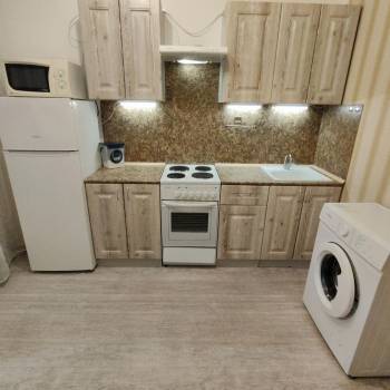 Сдается 1-комнатная квартира, 39 м²