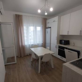 Сдается 1-комнатная квартира, 38,1 м²