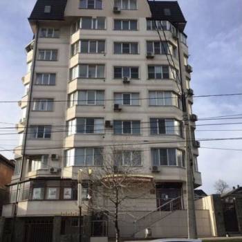 Сдается 2-х комнатная квартира, 76 м²