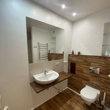 Сдается 2-х комнатная квартира, 76 м²