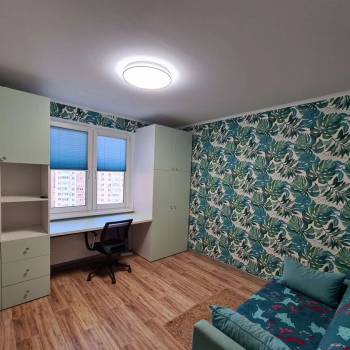 Сдается 2-х комнатная квартира, 60 м²